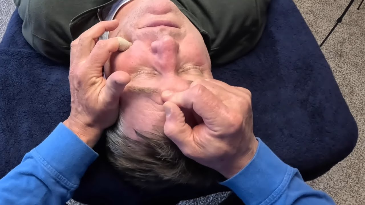 Face and Head Massage to Get Rid of Jaw Tension Raynor Massage on Rock Session 4