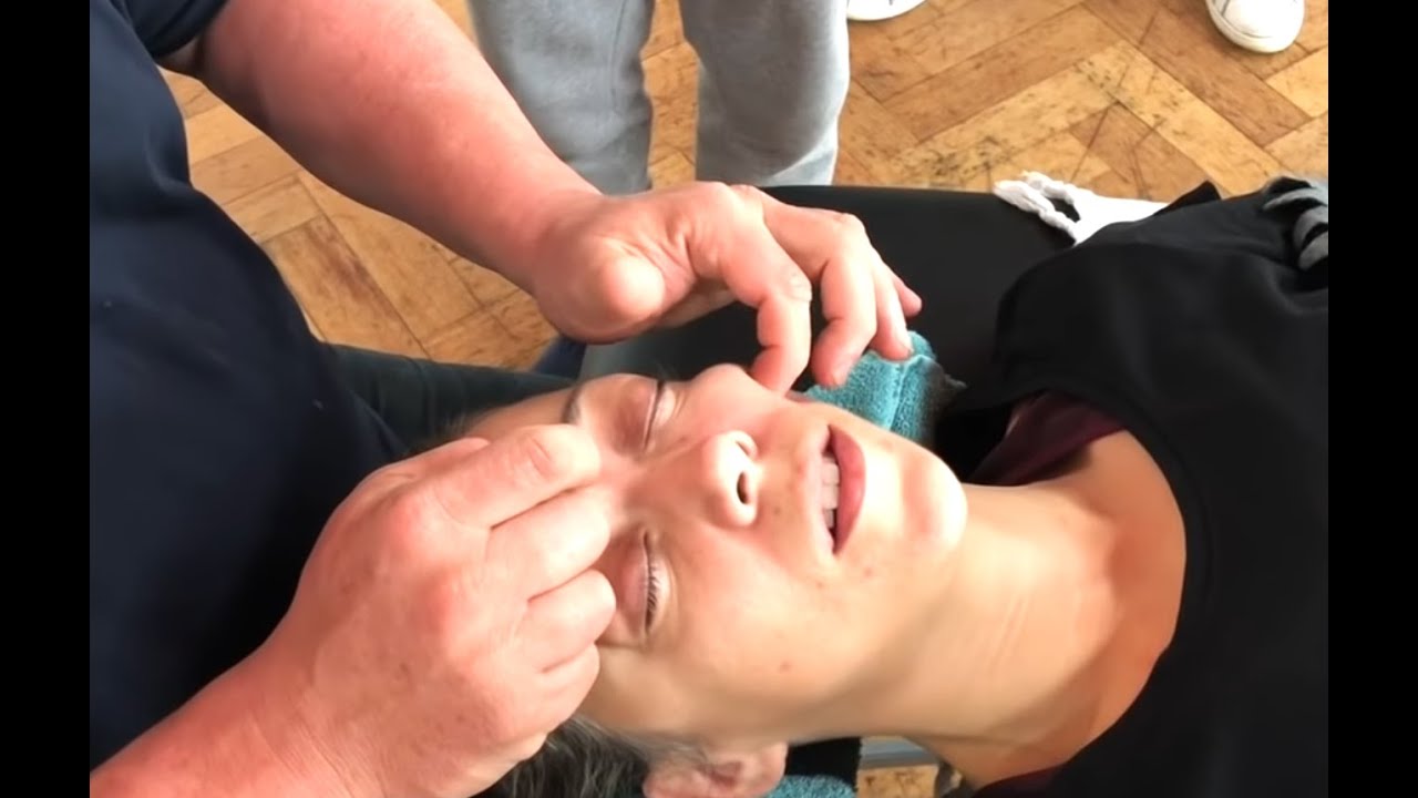 Head Massage Brandon Doing a Face Massage on Cat, One of his Advanced Students in London | Part 1